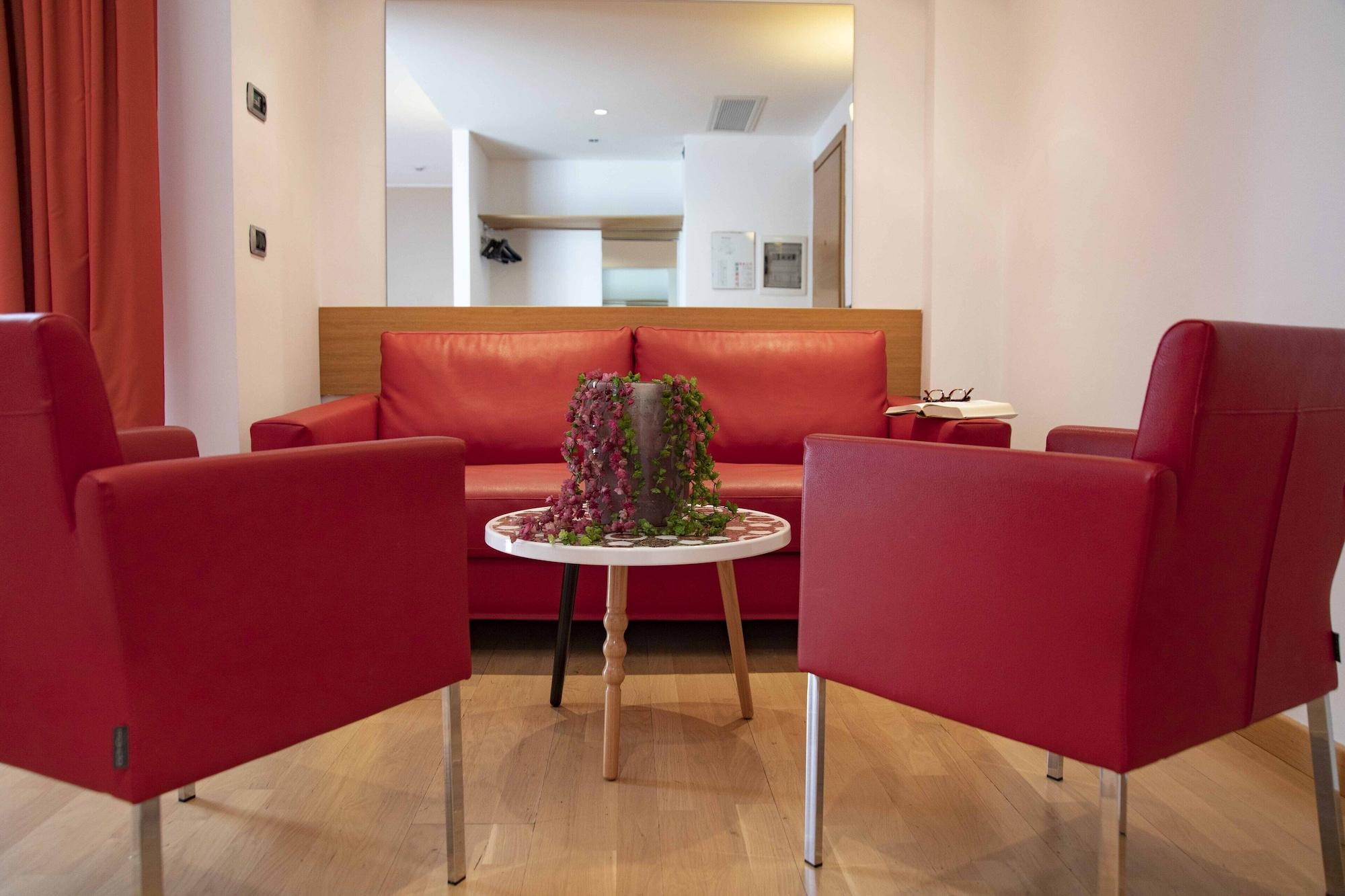 Hotel Remilia Реджо Емилия Екстериор снимка