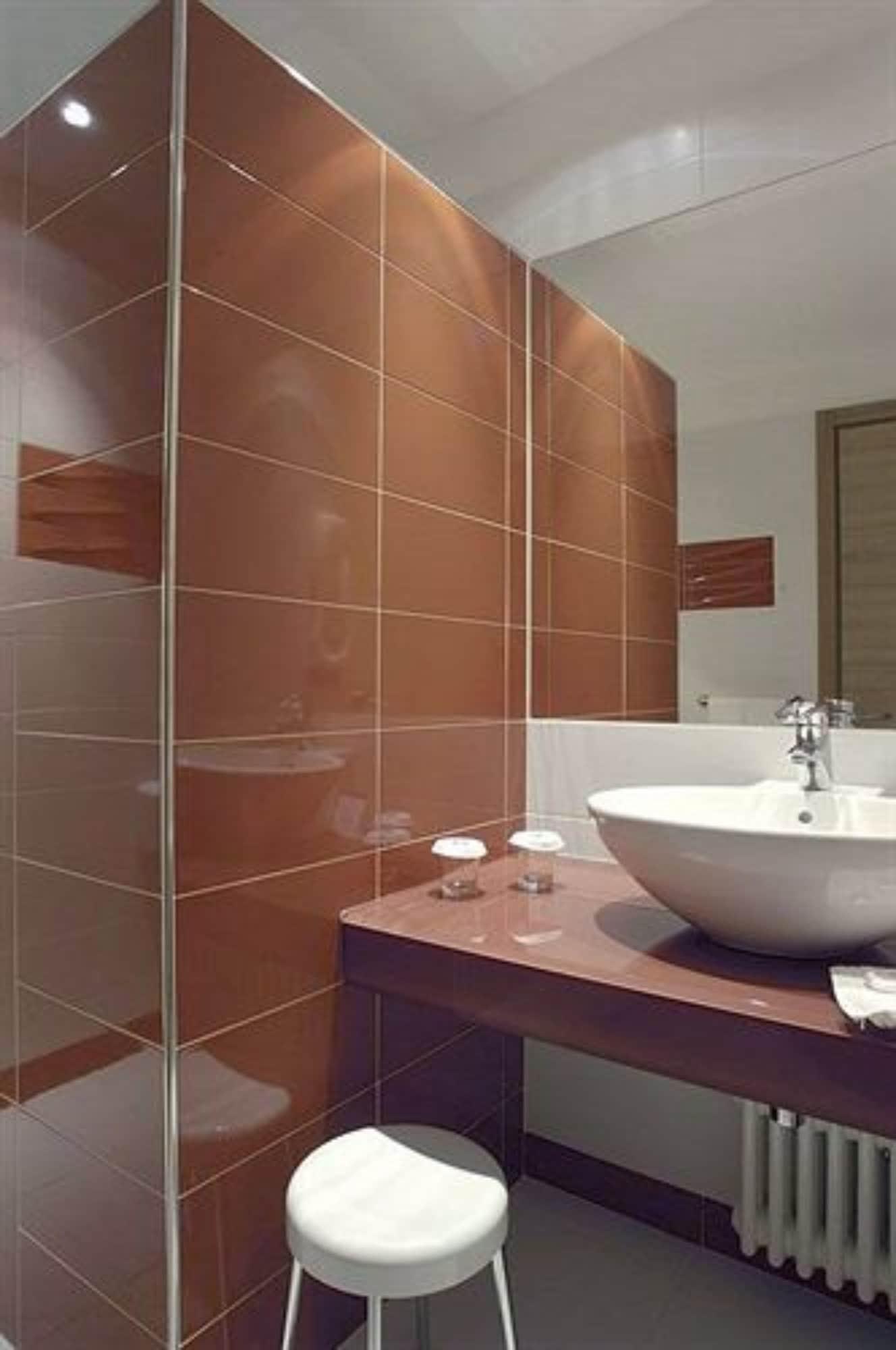 Hotel Remilia Реджо Емилия Екстериор снимка