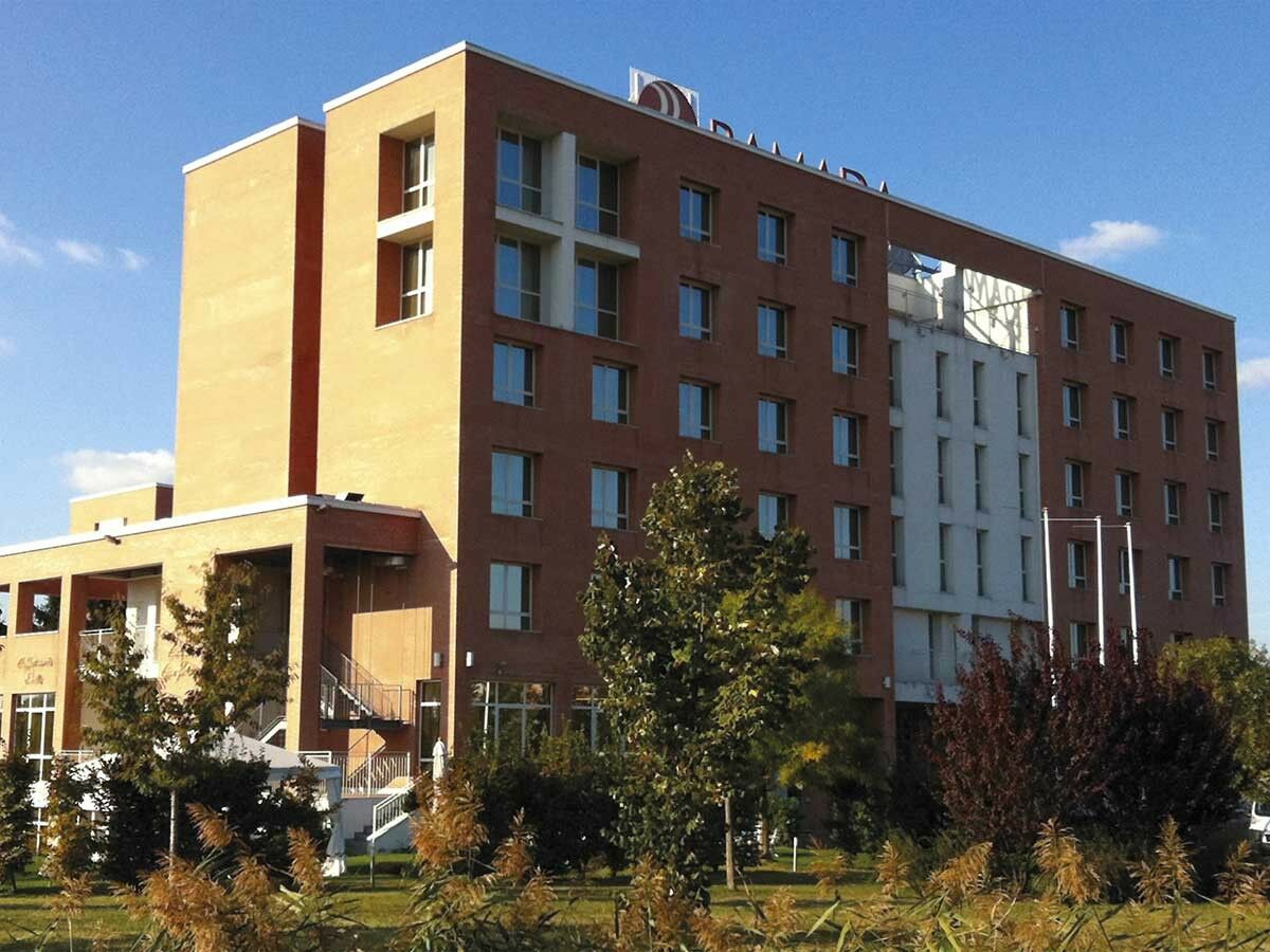 Hotel Remilia Реджо Емилия Екстериор снимка